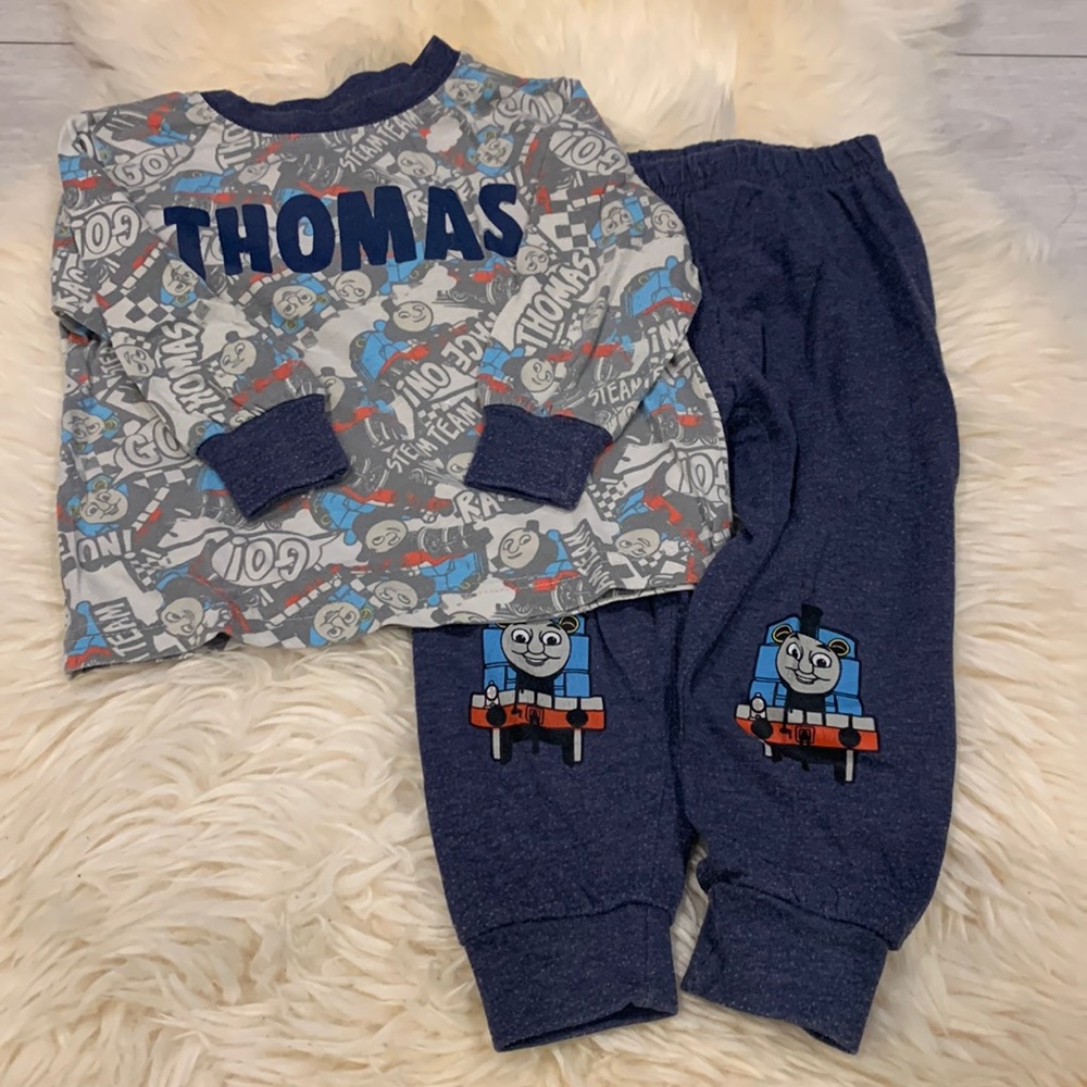 Thomas The Tank Engine Long-Sleeve Pajama Set in Gray/Blue with in Size 2T